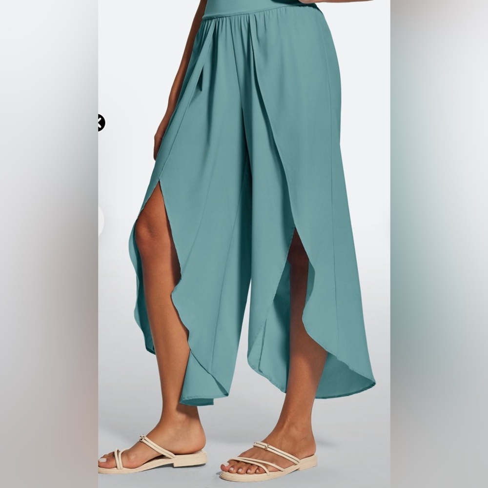 Flowy Split-Leg Wide Pants in Teal